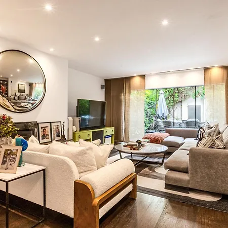 New Central 3Lvl 3Br With Garden, Prime Knightsbridge